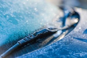 How to Protect your Windshield in Winter